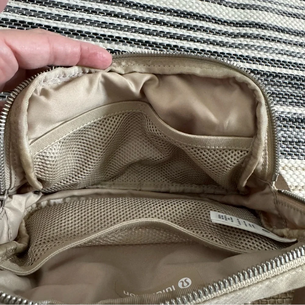 Lululemon‎ Everywhere Belt Bag Fanny Pack Logo Tan